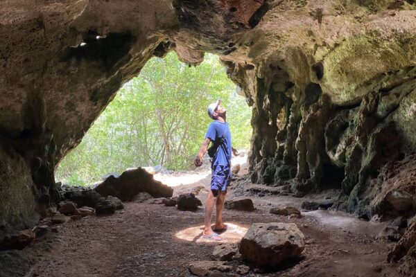 Tour zu ver্বরgenen Stränden und Grotten